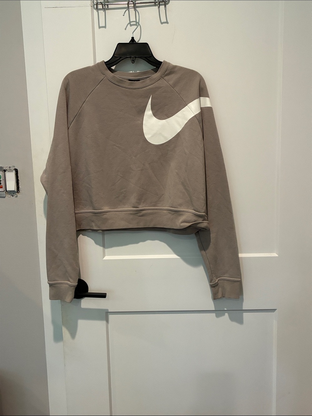 Nike Taupe Cropped Crewneck Sweatshirt with White Swoosh. B31